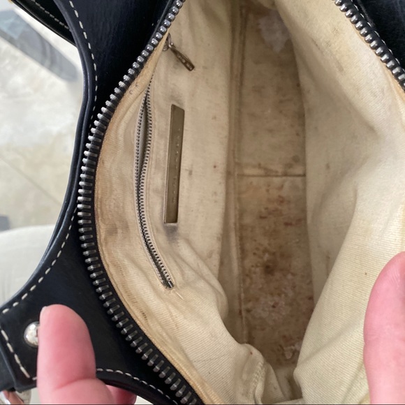 Marc Jacobs Anouk Leather Bag w/white stitching - Picture 11 of 11